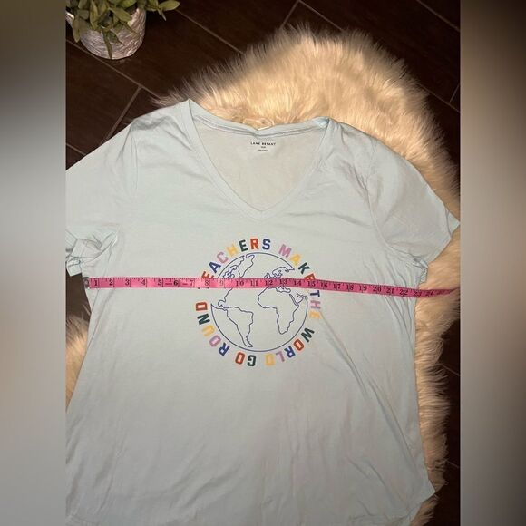 Lane Bryant Classic Teachers Make the World Go Round Graphic Tee sz 18 - Picture 9 of 10